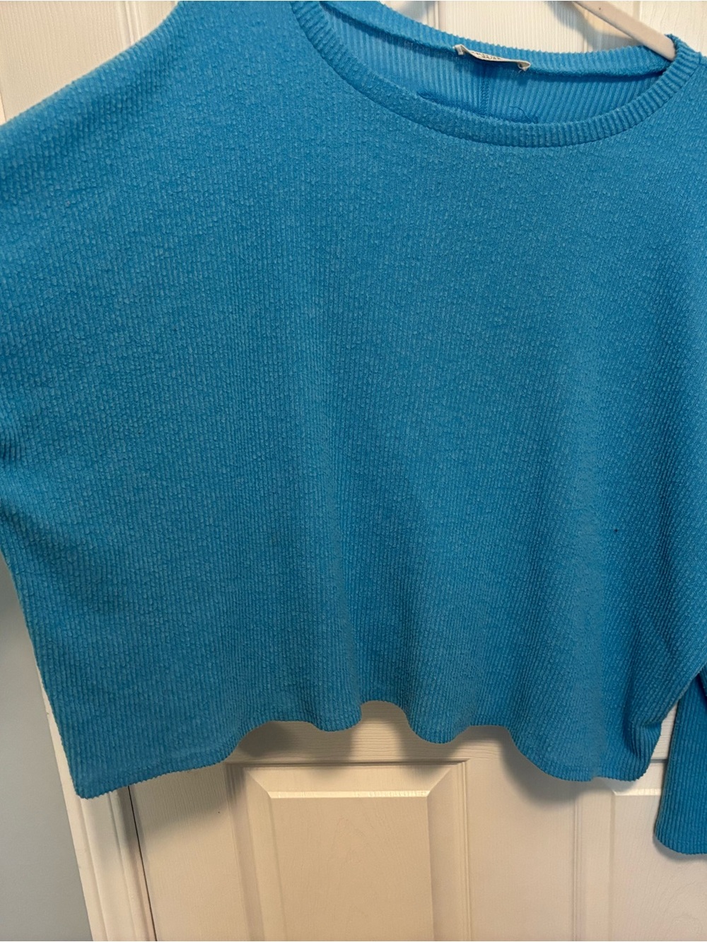 Zenana Outfitters Teal Blue Lightweight Crew Sweater - Picture 2 of 4
